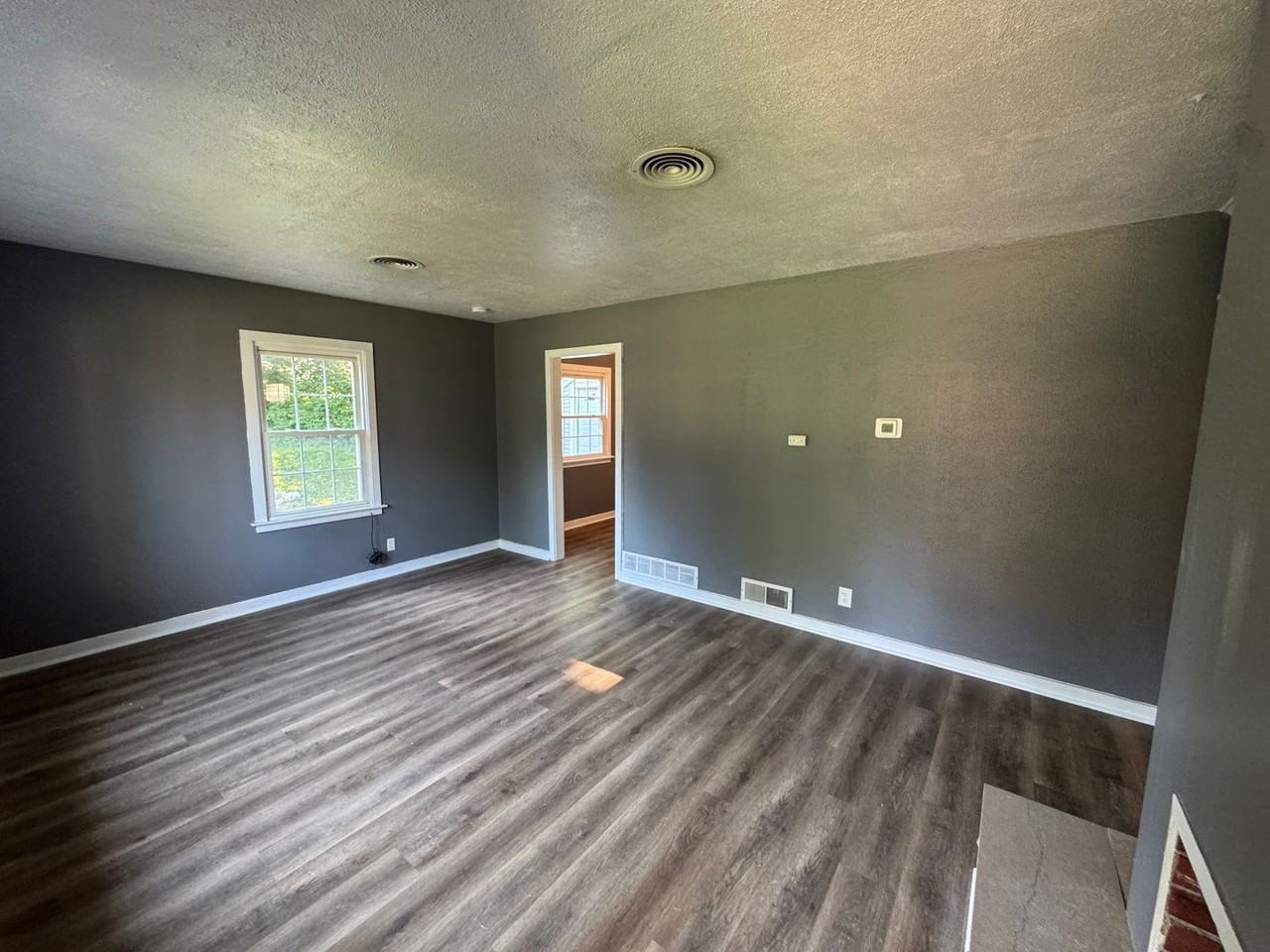 4536 23rd Ave - Photo 3 of 6