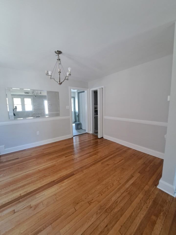 1802 Maple St #1 - Photo 4 of 18