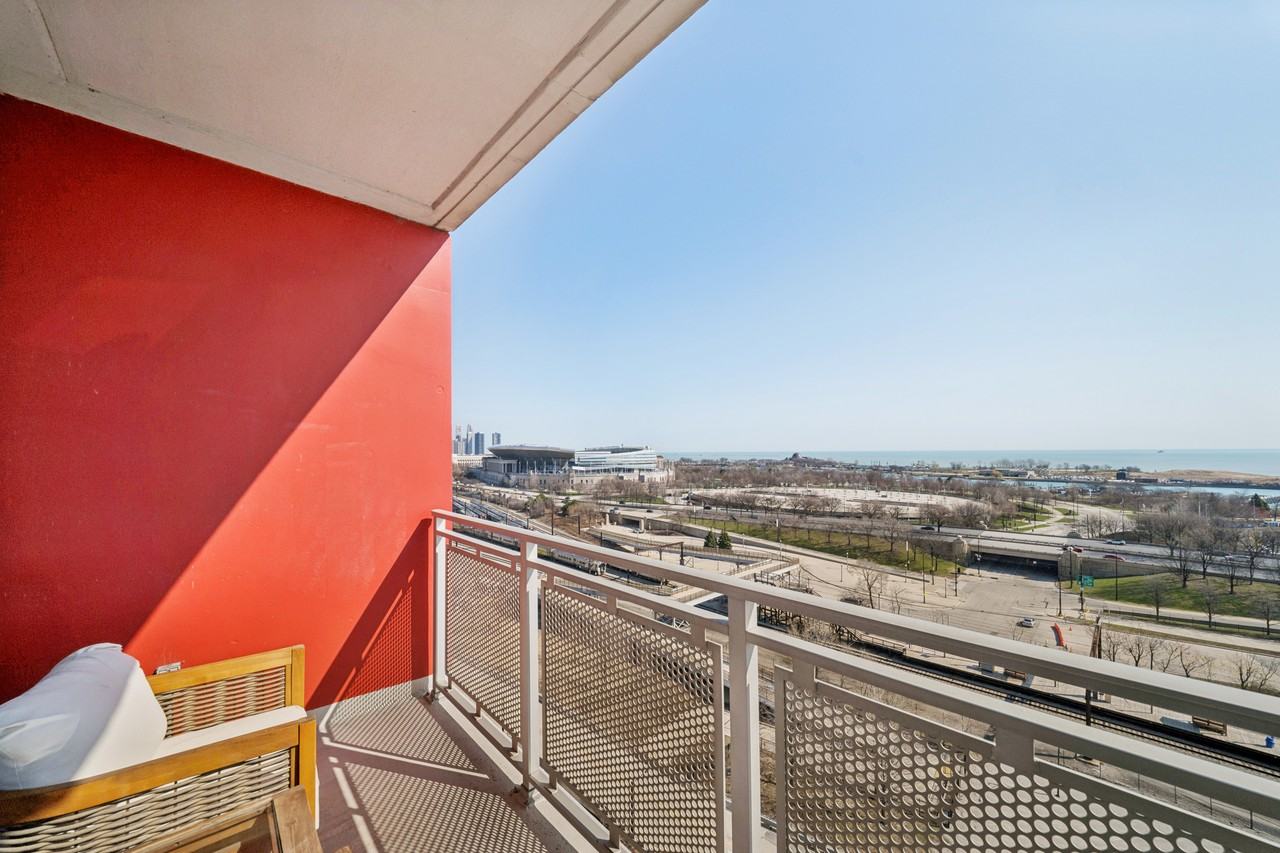 1841 South Calumet Avenue #1203 - Photo 4 of 28