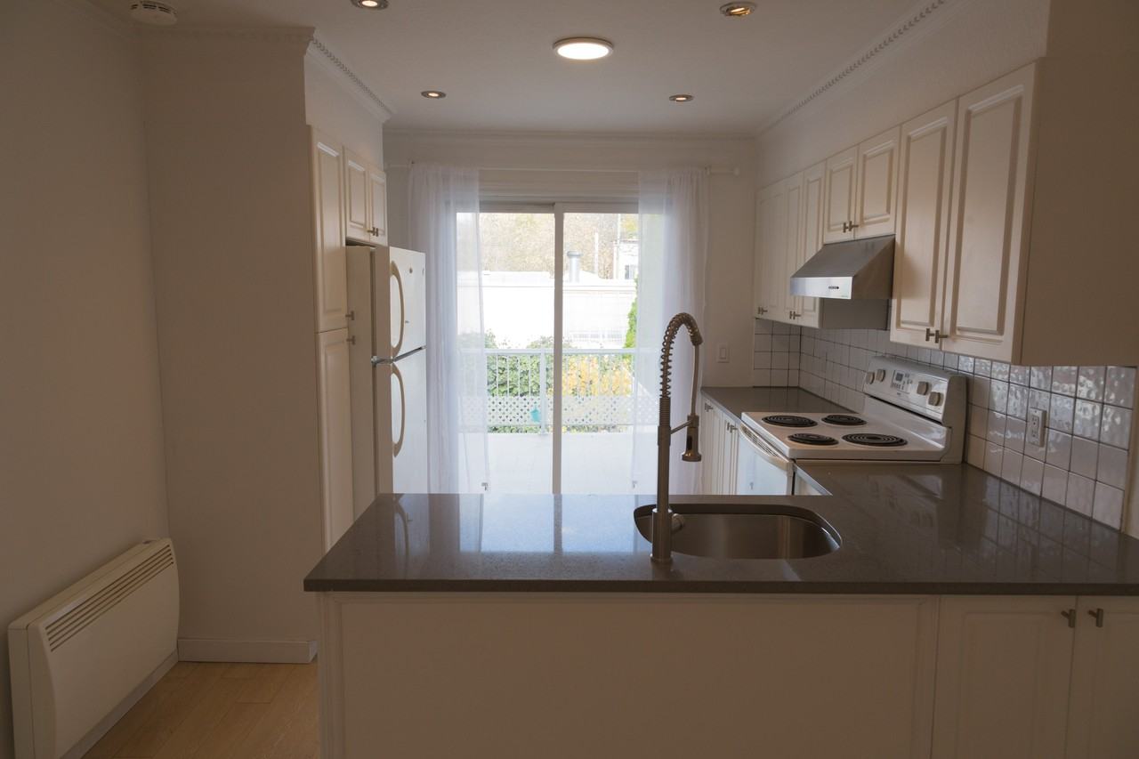 535 Rue Beaudoin - Photo 2 of 8