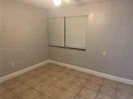 featured image of 2500 Nw 9th Ct