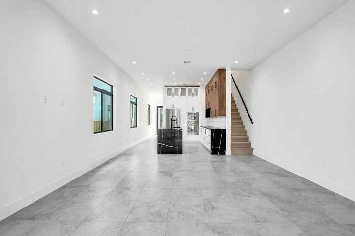 604 Sw 7th Ave - Photo 2 of 22