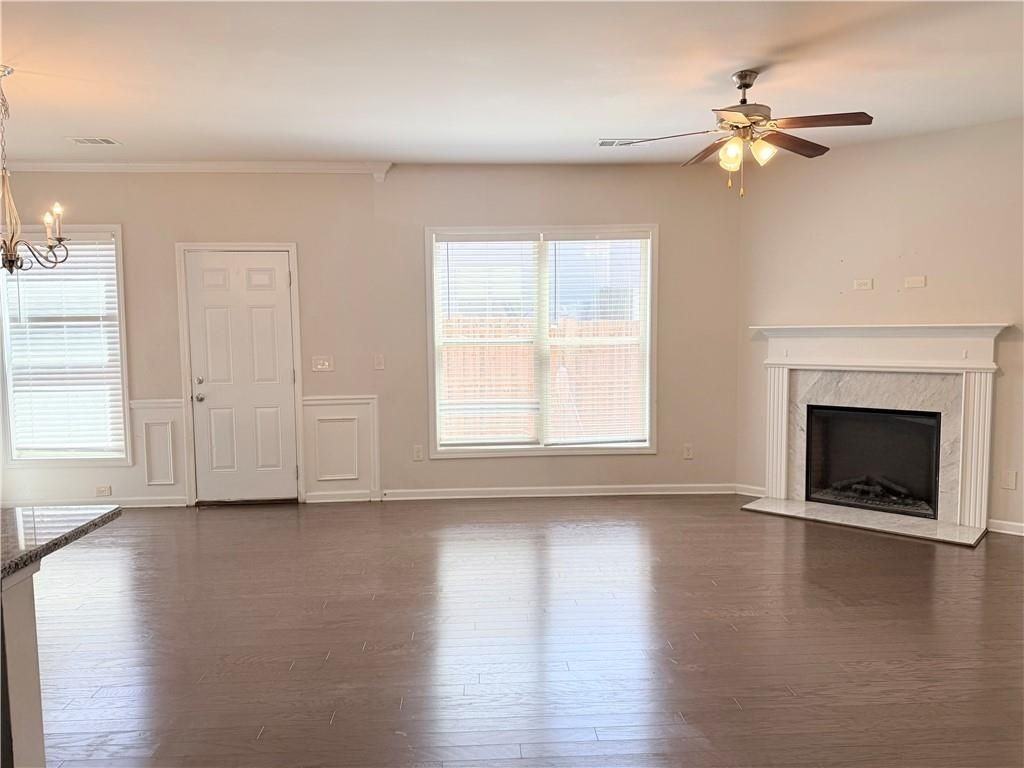 1033 Haley Woods Ln - Photo 5 of 28