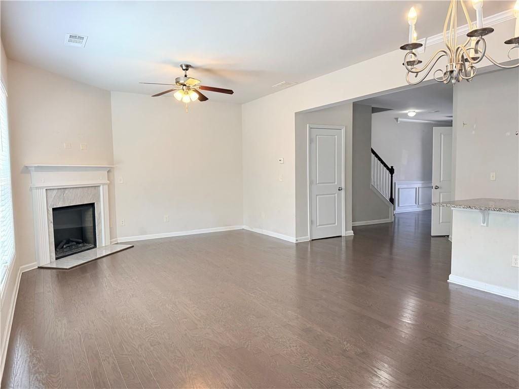 1033 Haley Woods Ln - Photo 7 of 28