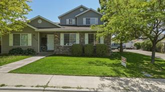 1176 E 660 N - Photo 1 of 1