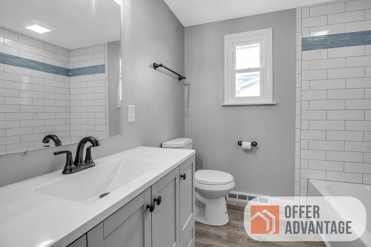 31 W Cherbourg Dr - Photo 4 of 10