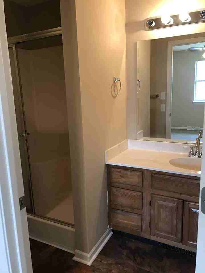 3809 Hermitage Rd - Photo 2 of 11