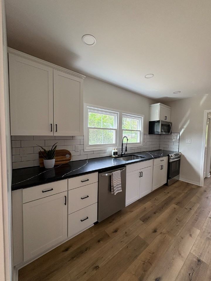 161 Seminole Dr - Photo 5 of 18
