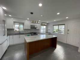 featured image of 3200 Vanness Avenue