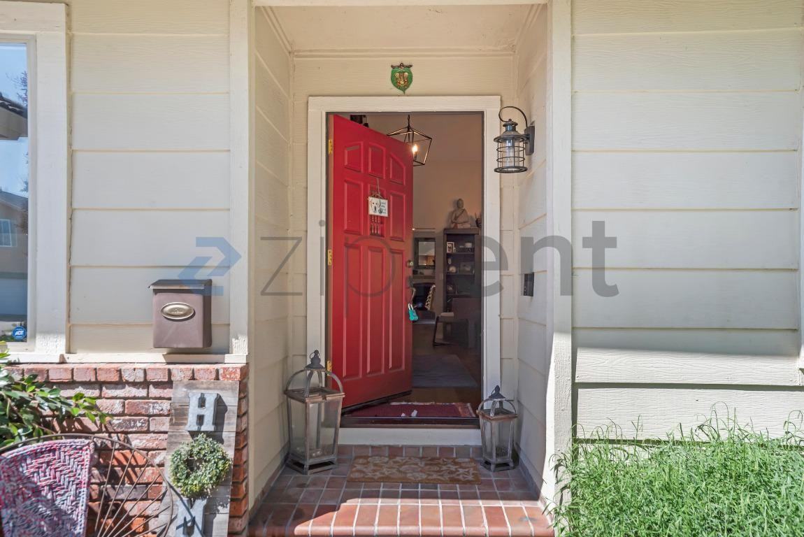 9833 Del Mar Dr - Photo 4 of 33