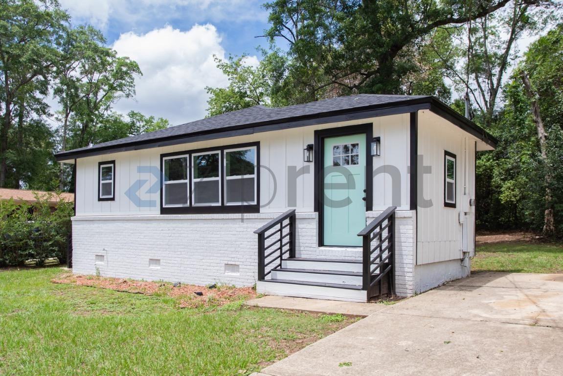 1410 Coleman St - Photo 4 of 26