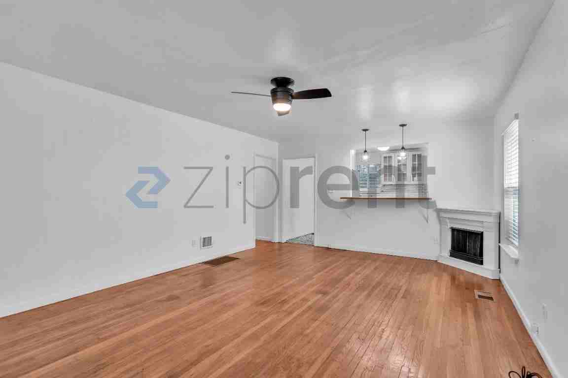 3404 Delaware St #3400 - Photo 5 of 18