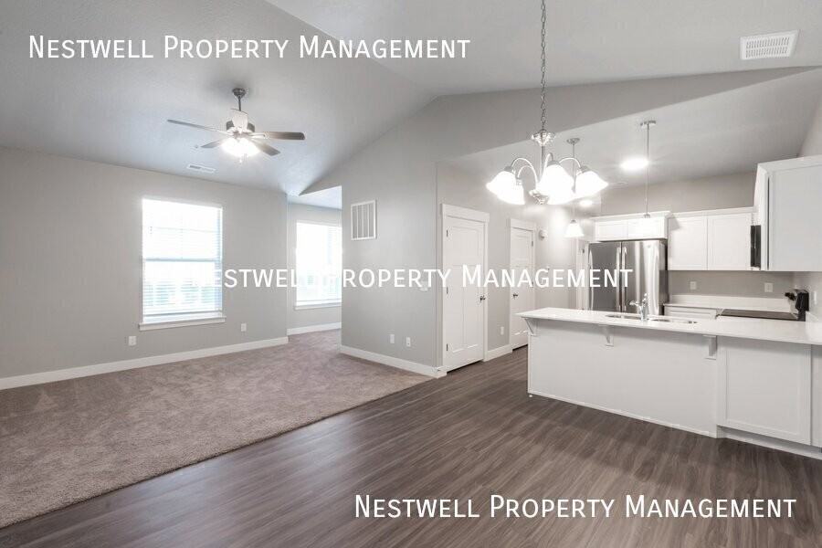 753 N Favreau Ln - Photo 2 of 35