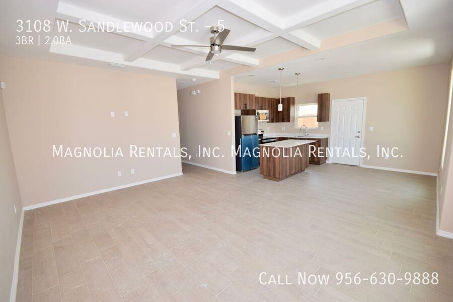 3108 W Sandlewood St #5 - Photo 4 of 13