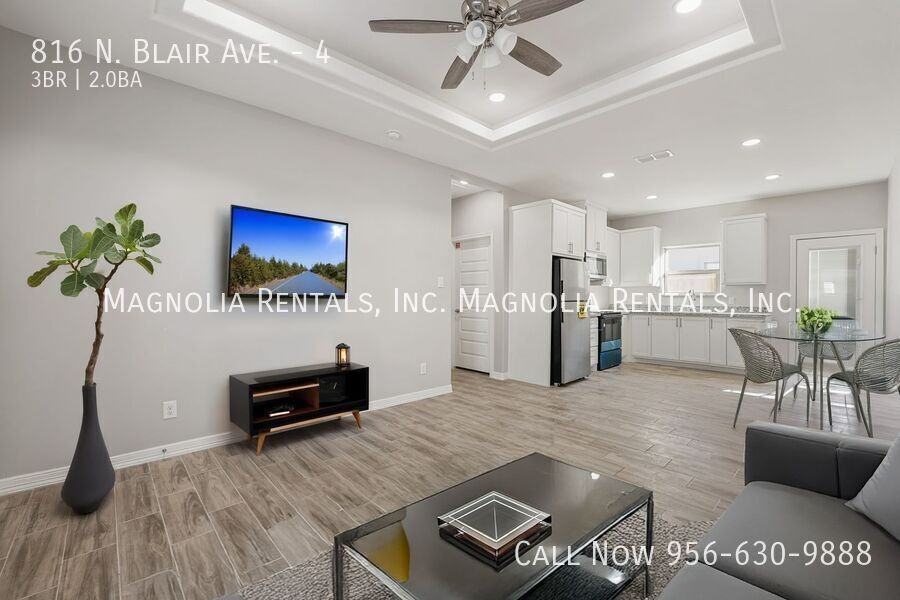 816 N Blair Ave #4 - Photo 3 of 15