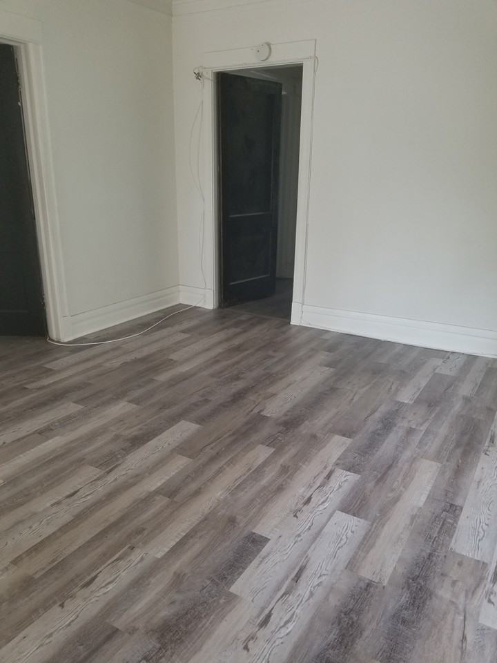 7712 S Carpenter St #2 - Photo 4 of 10