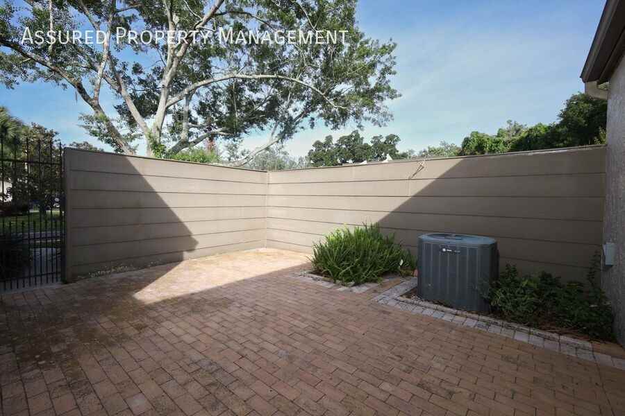 301 Dryberry Way - Photo 2 of 50