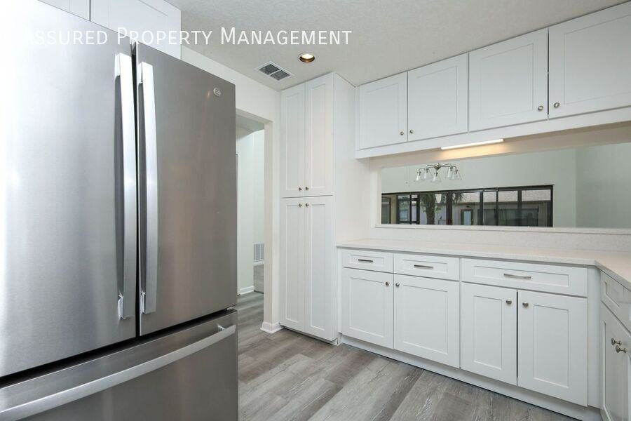 301 Dryberry Way - Photo 3 of 50