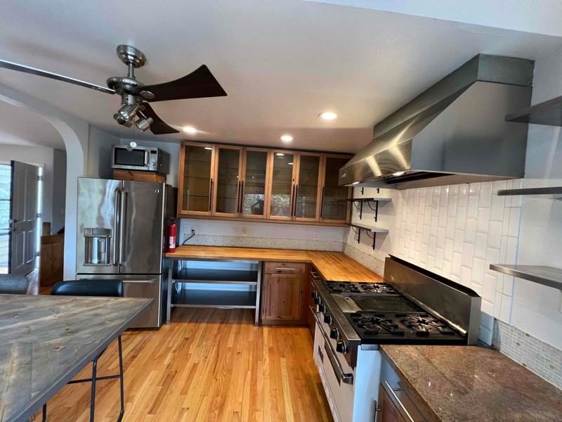 18260 Las Lomas Rd - Photo 3 of 18