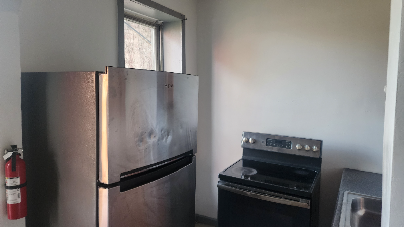 52 Clinton St #1 - Photo 7 of 14