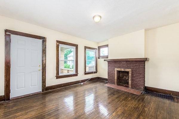 415 Clinton St #427 - Photo 2 of 16