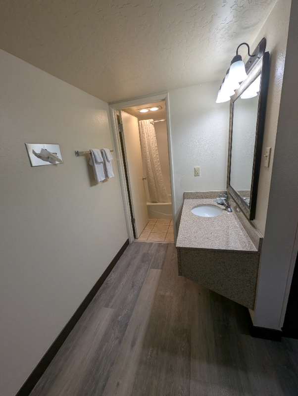 1317 E Gurley St #150 - Photo 4 of 9