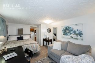 1227 1/2 S Gary Ave - Photo 1 of 1