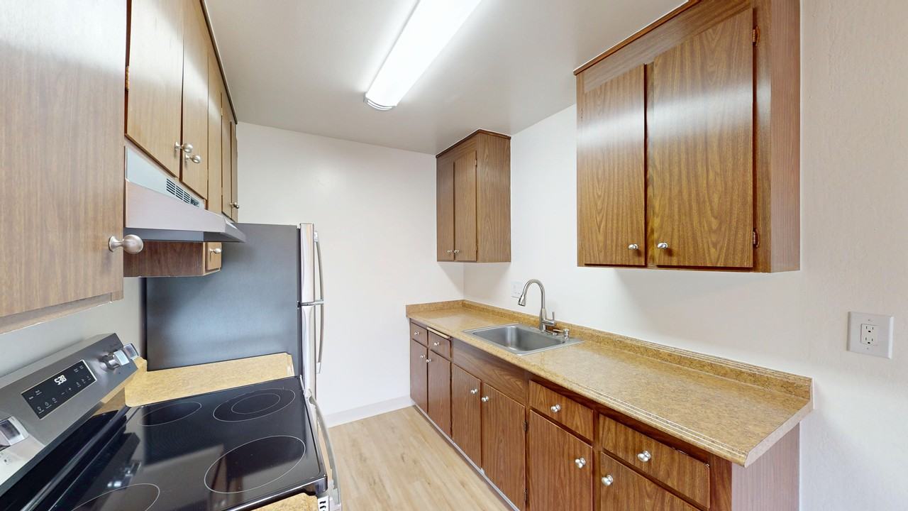 225 Nova Albion Way #28 - Photo 4 of 11