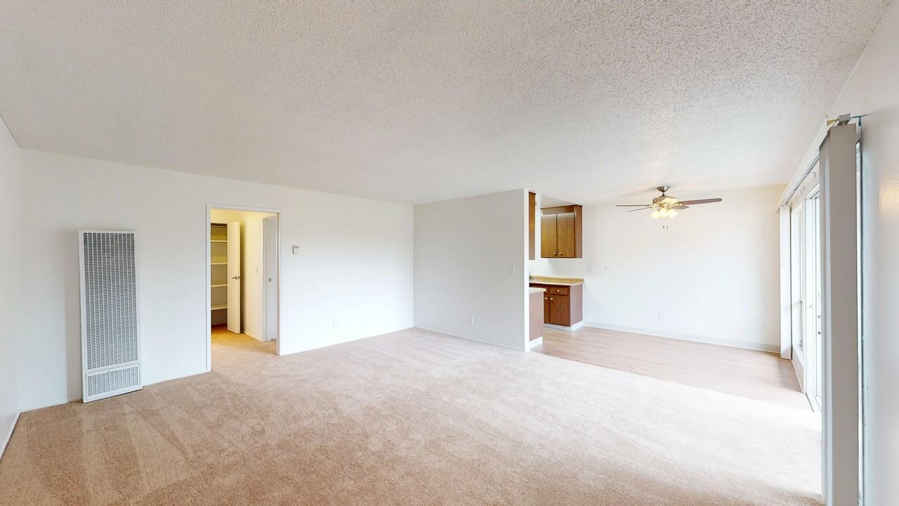 225 Nova Albion Way #28 - Photo 5 of 11