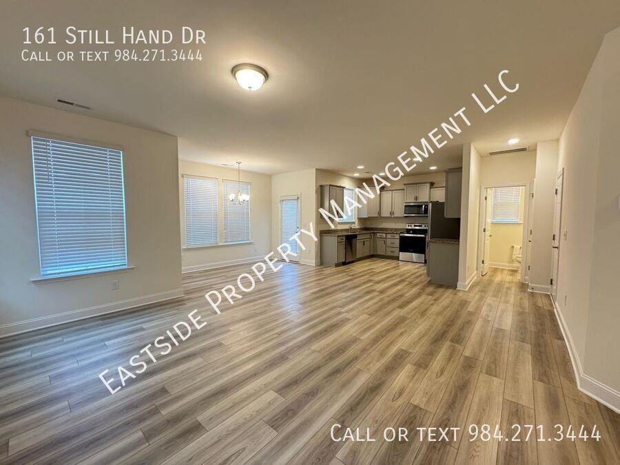161 Still Hand Dr - Photo 4 of 18