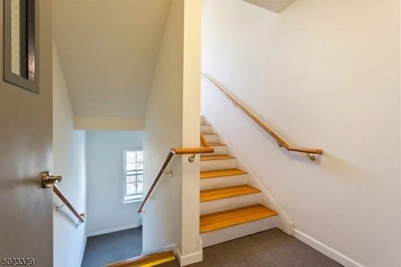 241 Union St #301 - Photo 3 of 15