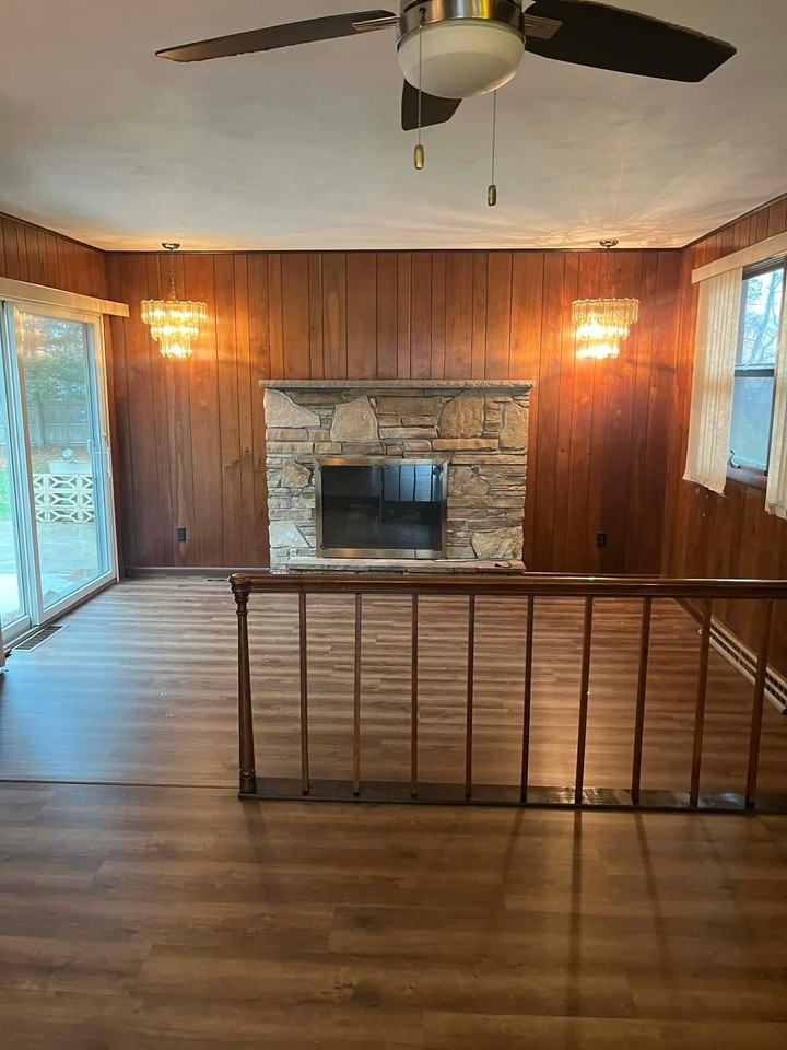 28 Burt St - Photo 2 of 11