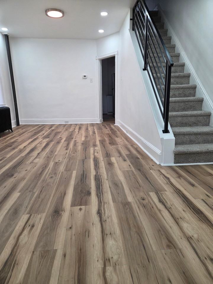 5767 N Beechwood St - Photo 2 of 11