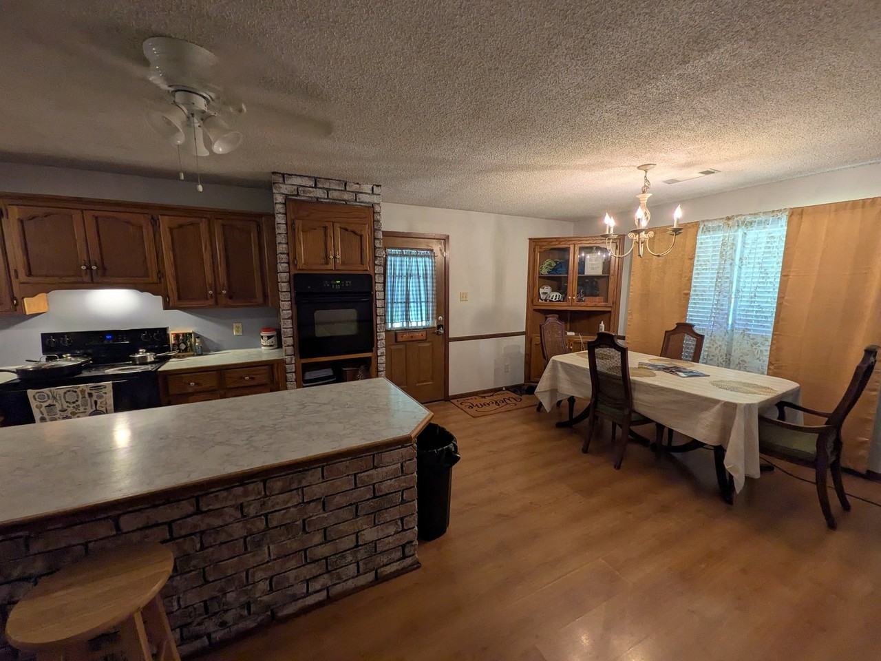 7760 Westlake Rd - Photo 5 of 11
