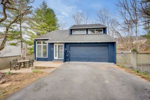 featured image of 5009 Emerald Dr