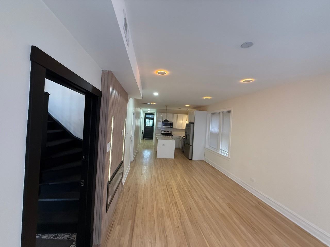 5232 W Montana St #2 - Photo 6 of 10