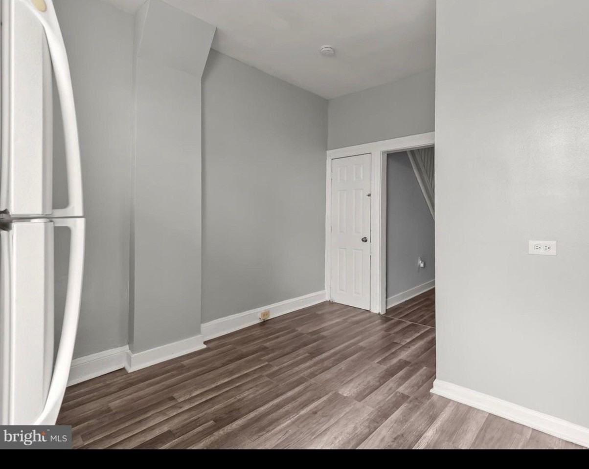 1 N Clinton St - Photo 7 of 21
