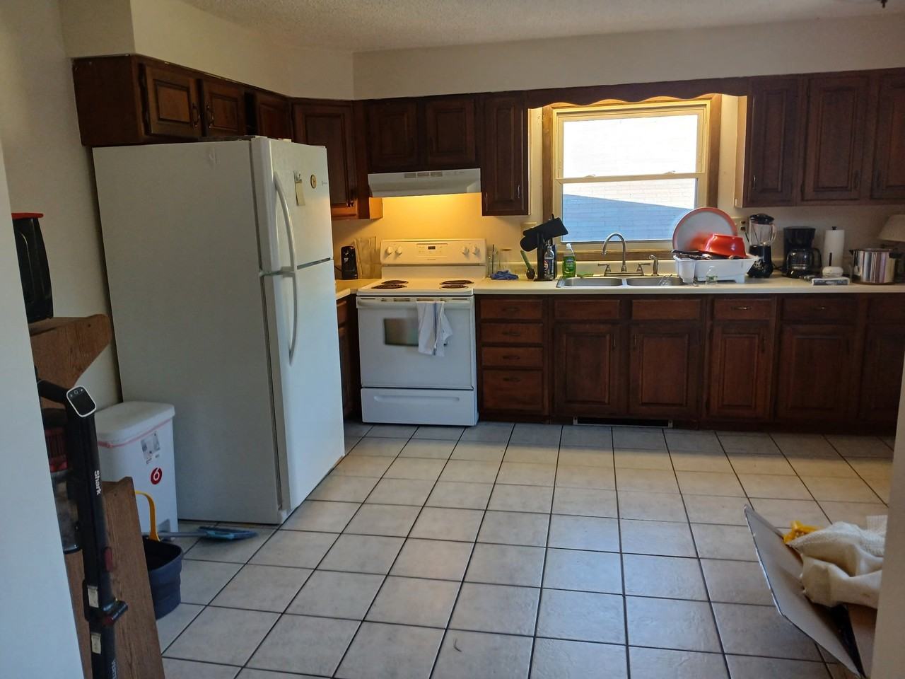 187 Oakland Rd - Photo 4 of 20
