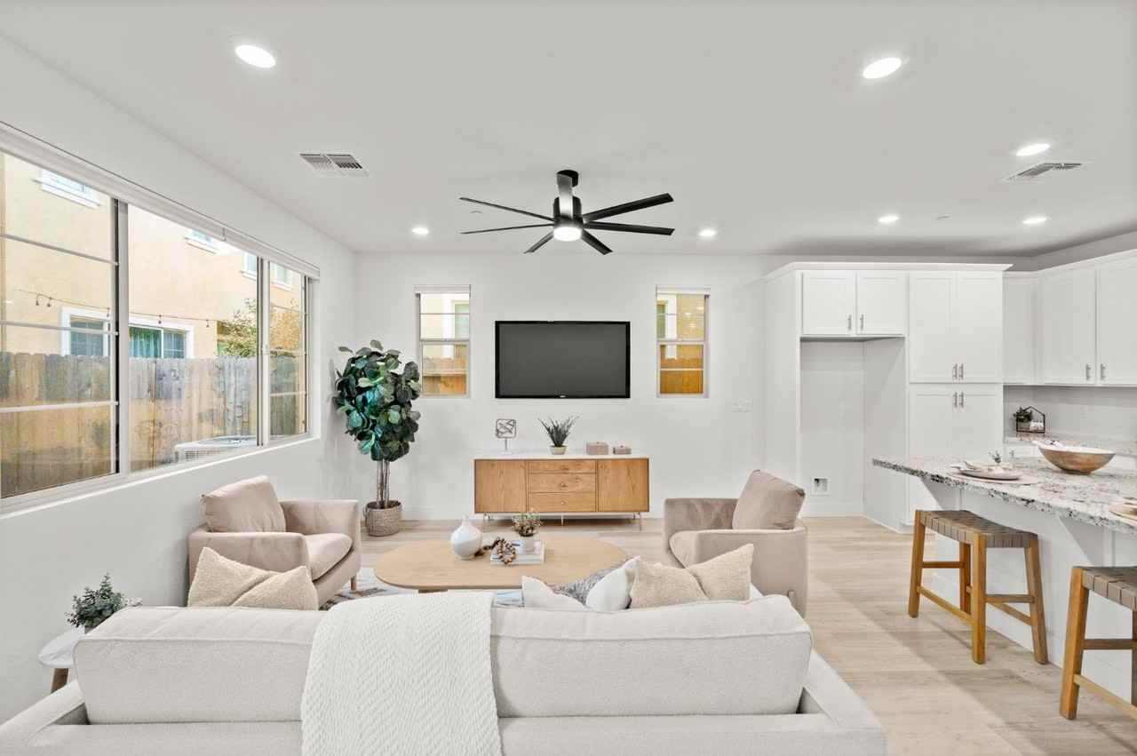 10523 Tenor Way - Photo 5 of 12