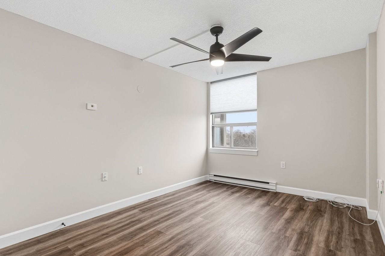 18 Mall Rd #612 - Photo 5 of 24