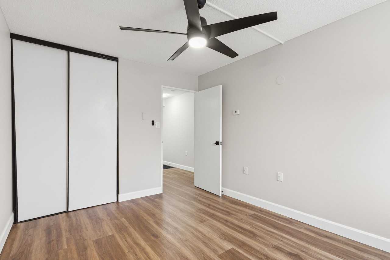 18 Mall Rd #612 - Photo 6 of 24