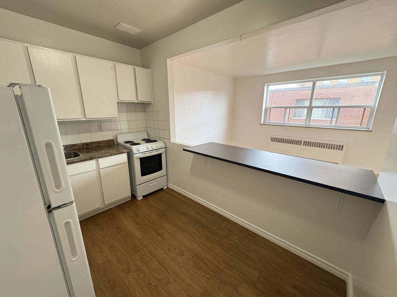 30 Mohawk Rd W #320