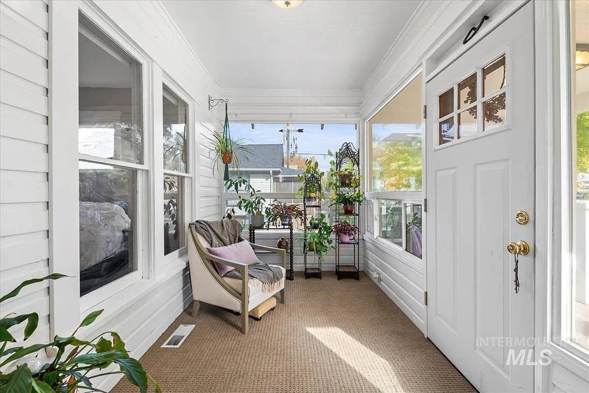 520 S 15th Ave #NA - Photo 5 of 18