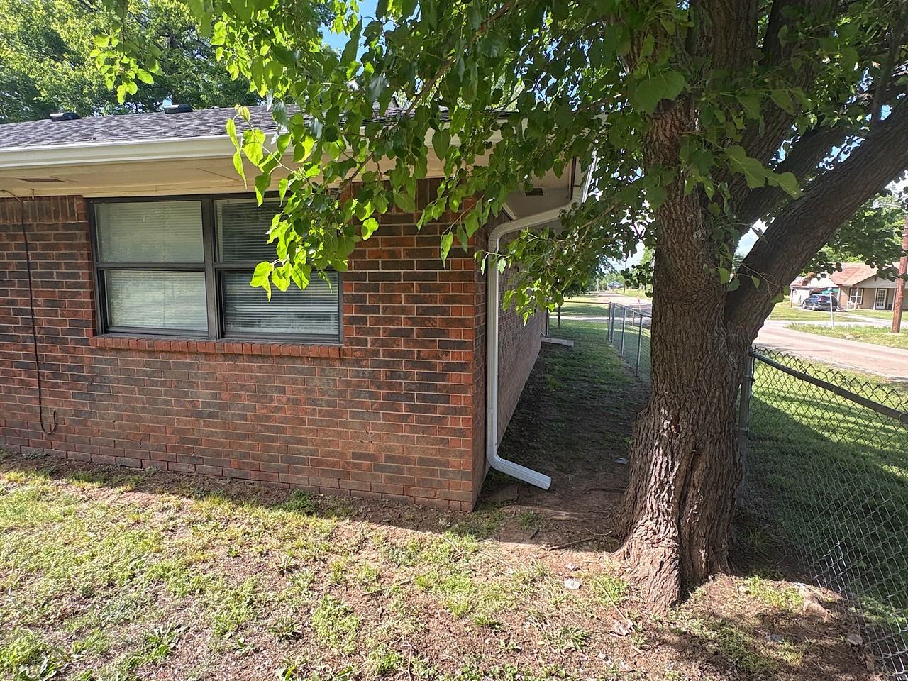 301 W Greenlee St #NA - Photo 2 of 18