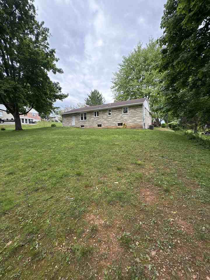 1300 Crescent Rd #NA - Photo 2 of 18