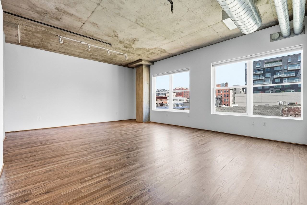 1499 Blake St #4B - Photo 2 of 17