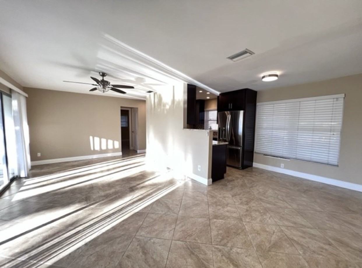 4670 Herman Cir #NA - Photo 3 of 17