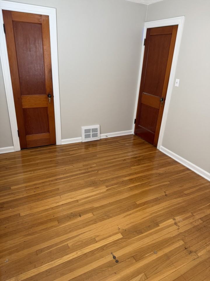 1146 Arlington Ave Sw #NA - Photo 4 of 21