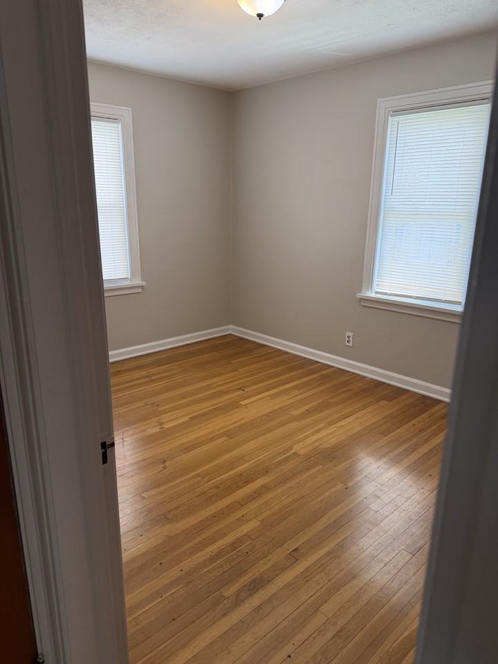 1146 Arlington Ave Sw #NA - Photo 5 of 21