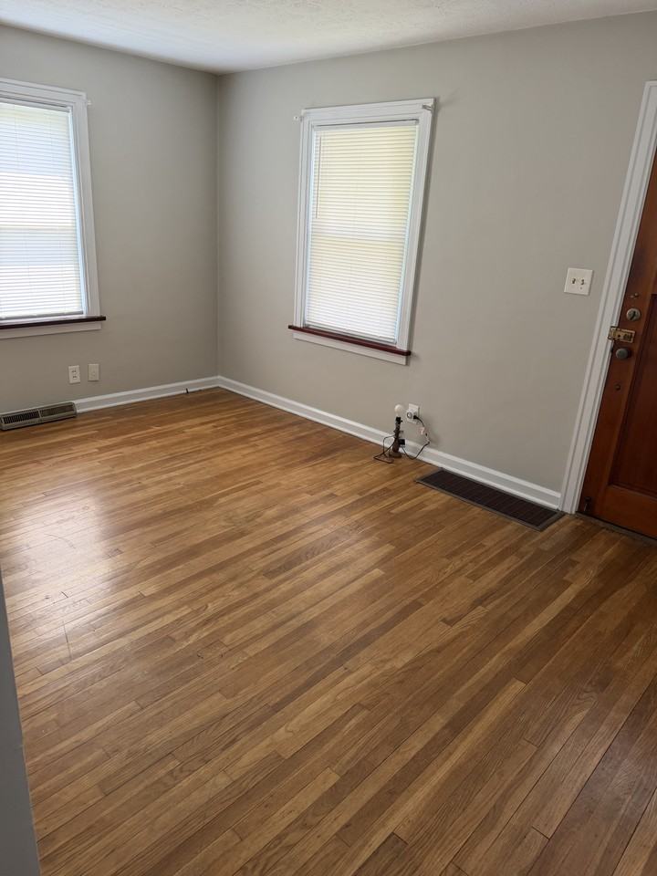 1146 Arlington Ave Sw #NA - Photo 6 of 21